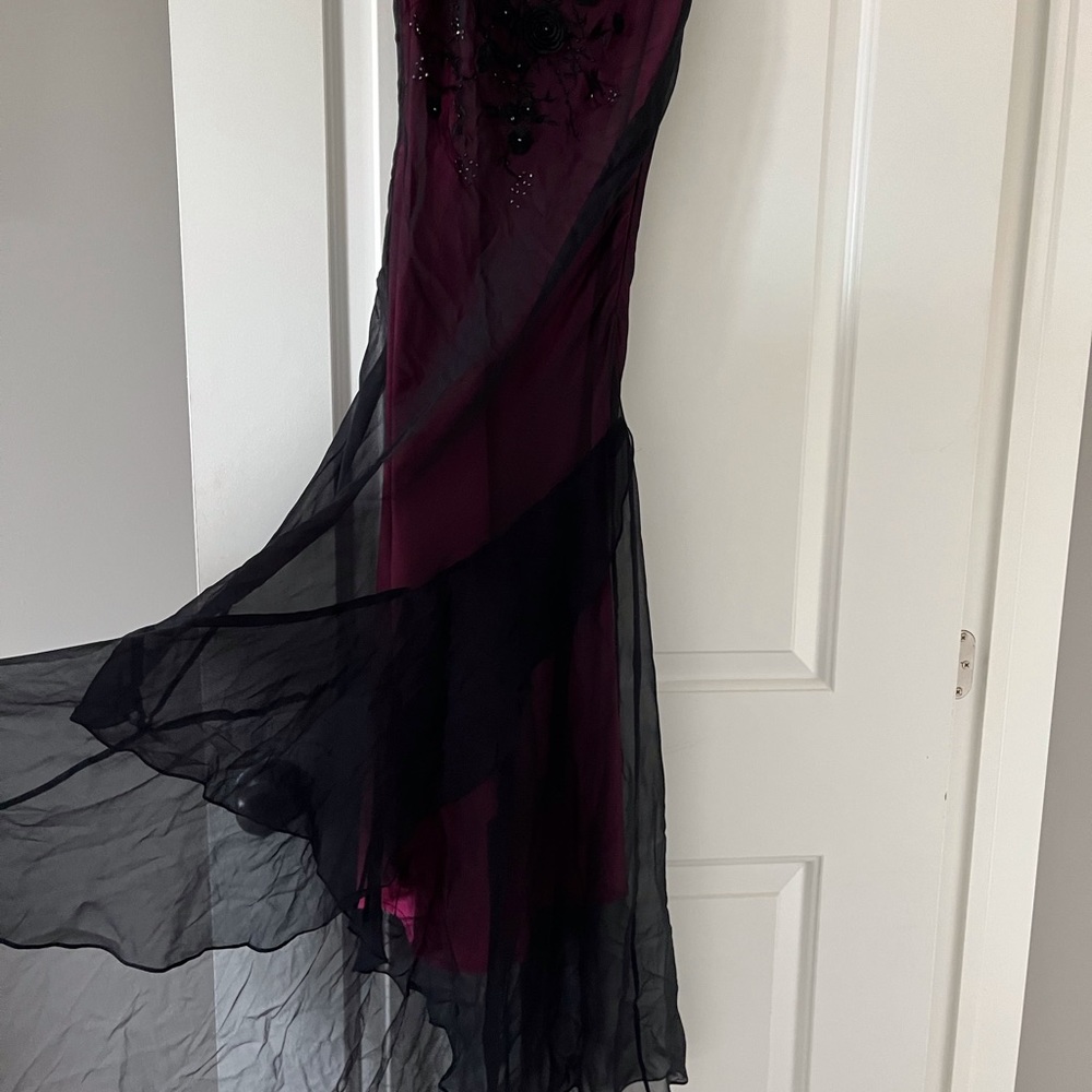 Dress - Picture 5 of 10